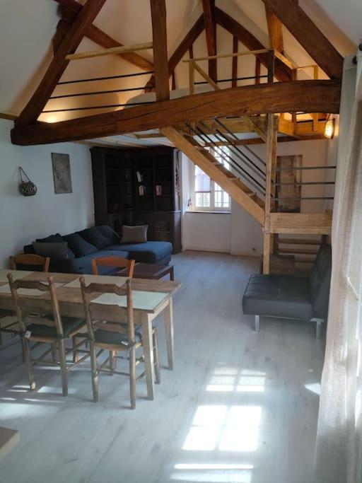 Le Ptit Loft Villa Brechamps Exteriör bild